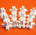 Design Logic Pegs/White/Postr